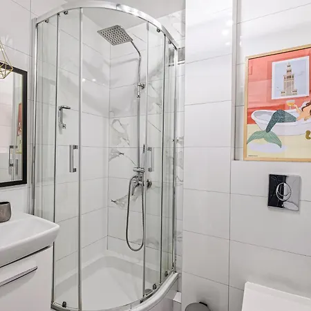 아파트 Luxury And Modern-city Center&g925