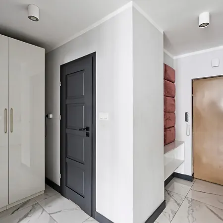 Апартаменты Luxury And Modern-city Center&g925